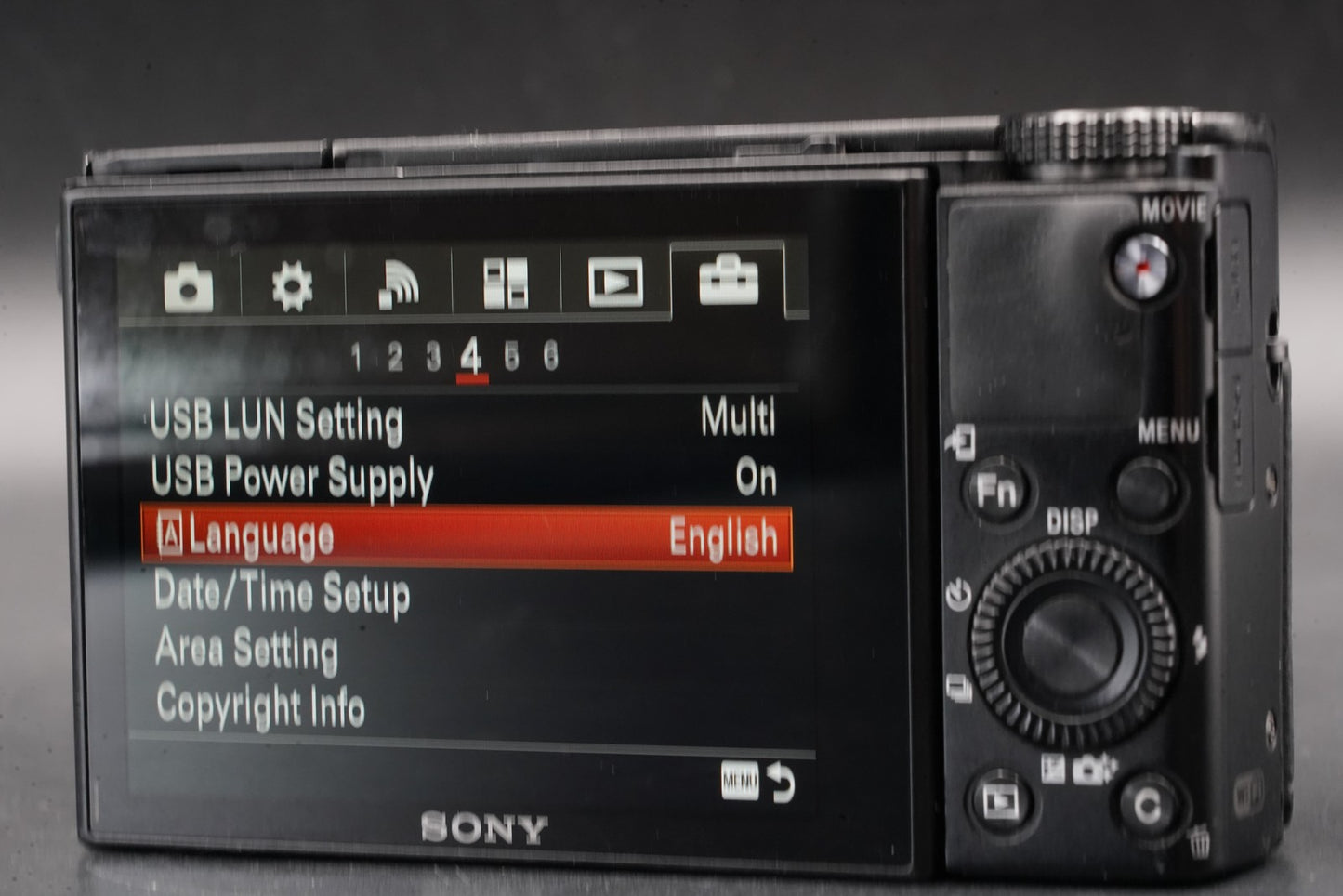Sony RX100IV M4 DSC-RX100IV Digital Camera 35 Languages US DUTY PAID 11292