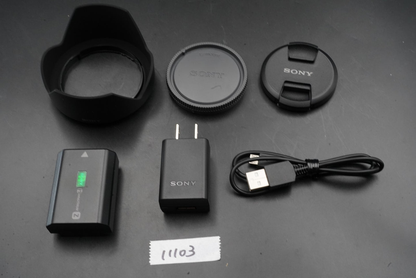 Sony a7 III ILCE-7M3 Mirrorless Digital Camera w/ 28-70mm -9972 cuts- #11103