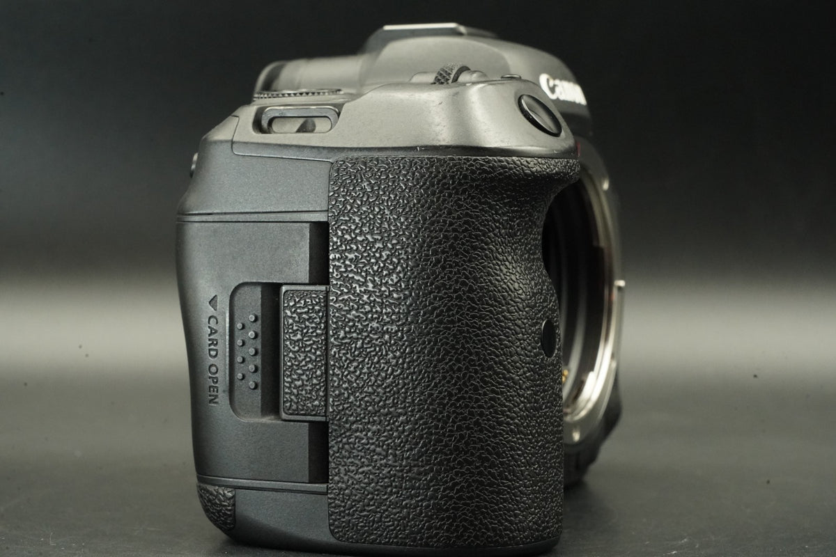 Canon EOS R5 Mirrorless Digital Camera -54% cuts- US STOCK #11839