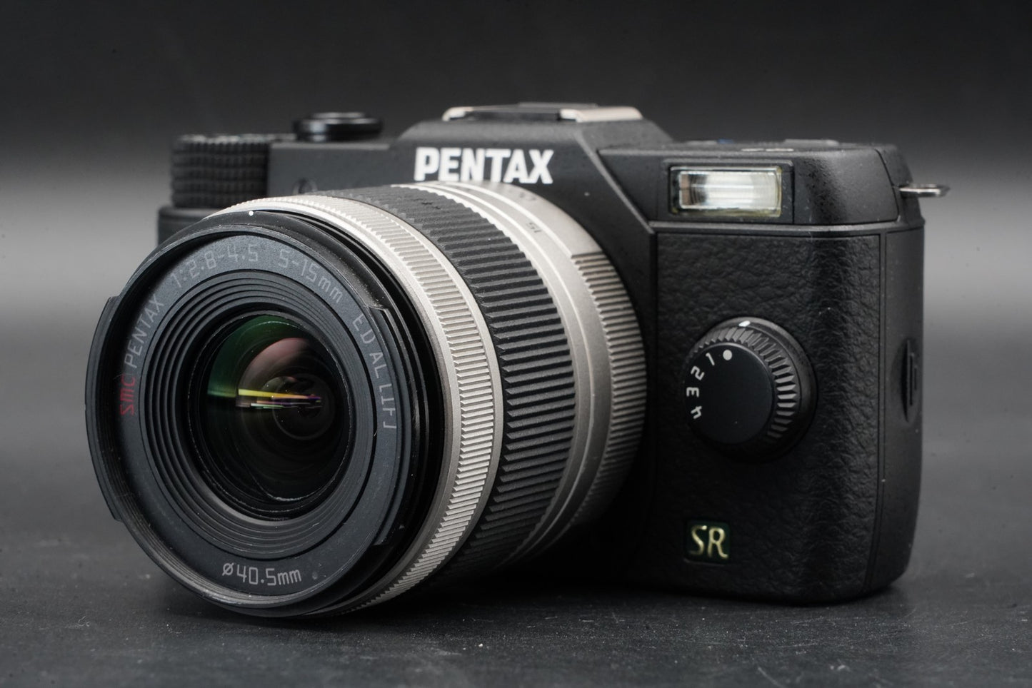 245 cuts! Pentax Q7 Black Digital Mirrorless camera with Lens 11455