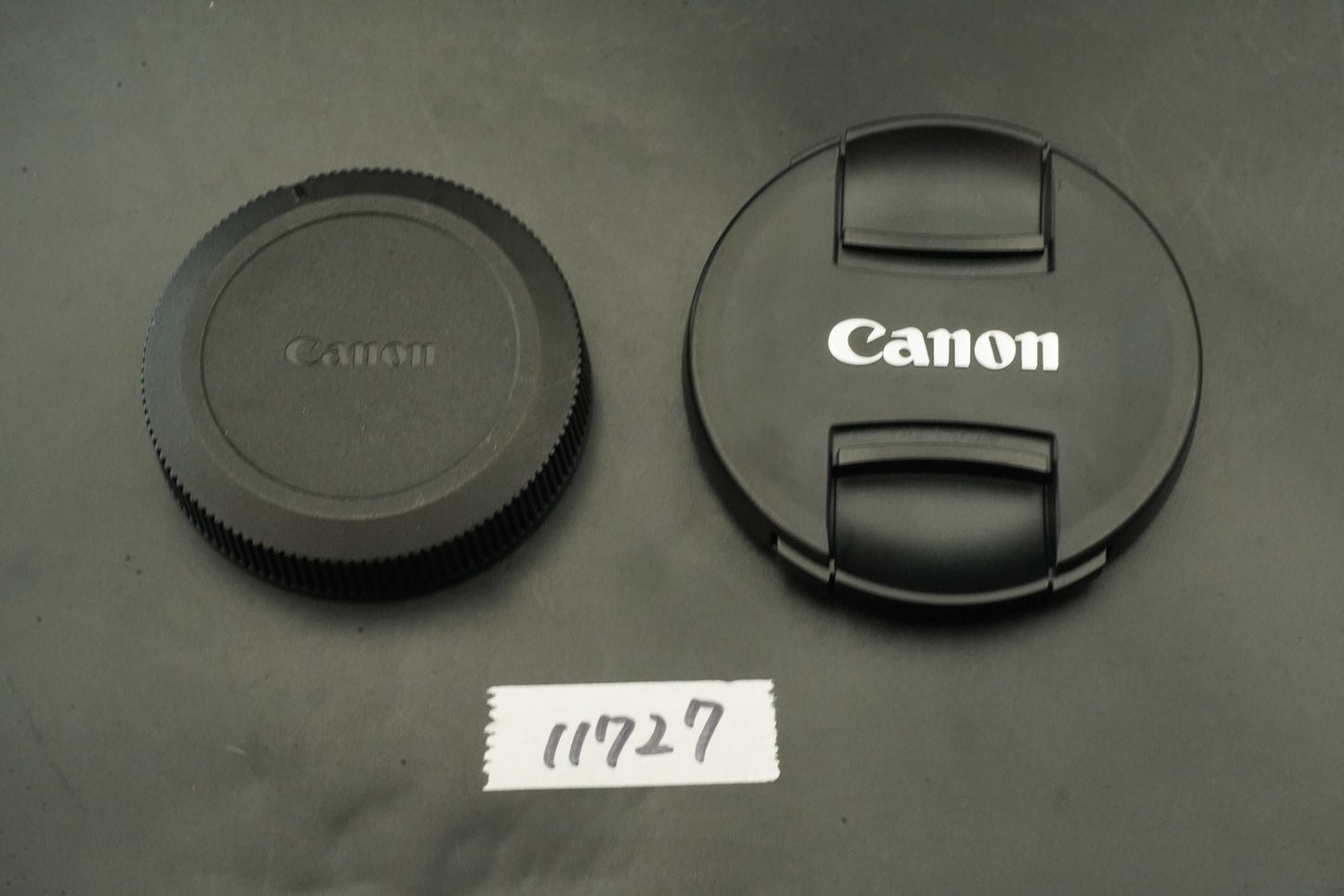 Canon RF 70-200mm f/2.8 L IS USM Lens ALMOST UNUSED #11727