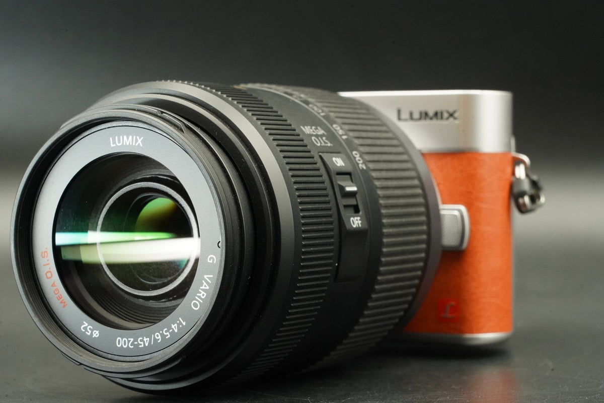 Panasonic LUMIX DC-GF9 Naranja con G VARIO 45-200mm f/4-5.6 Inglés ¡¡OK!!...