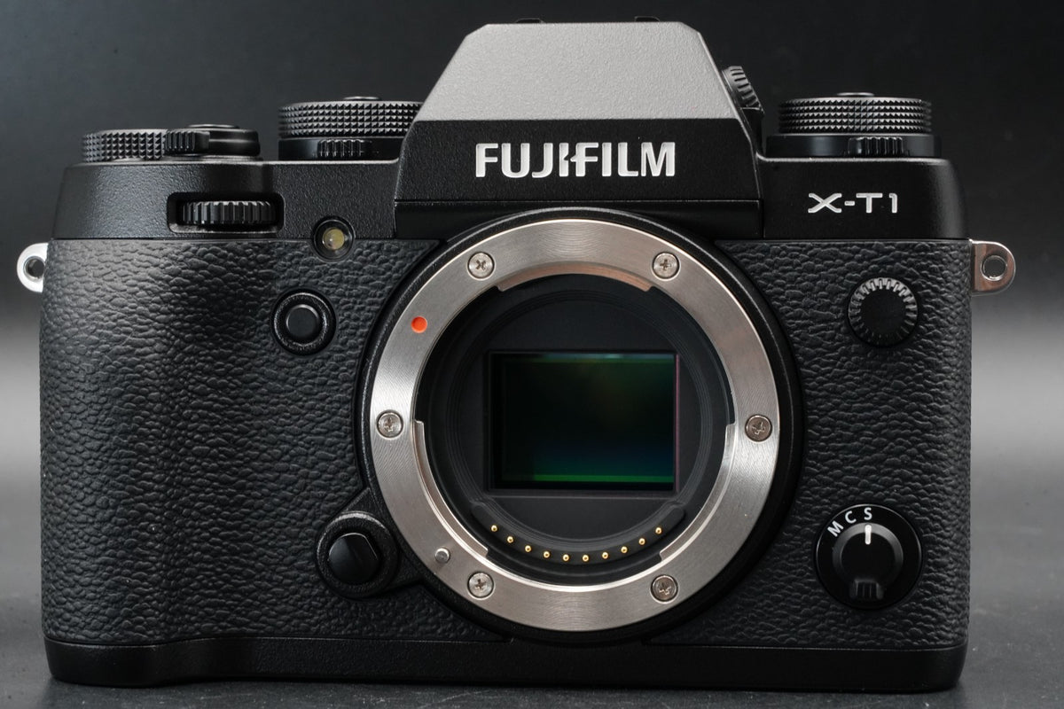 Fujifilm X-T1 Mirrorless Digital Camera 16.3MP Black -32 cuts- US STOCK #11240
