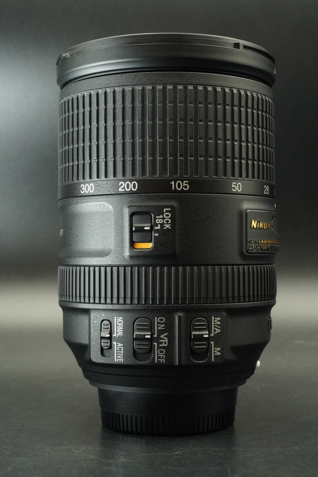 Nikon AF-S DX NIKKOR 18-300mm f/3.5-5.6 G ED VR F Mount US Duty Paid 11722