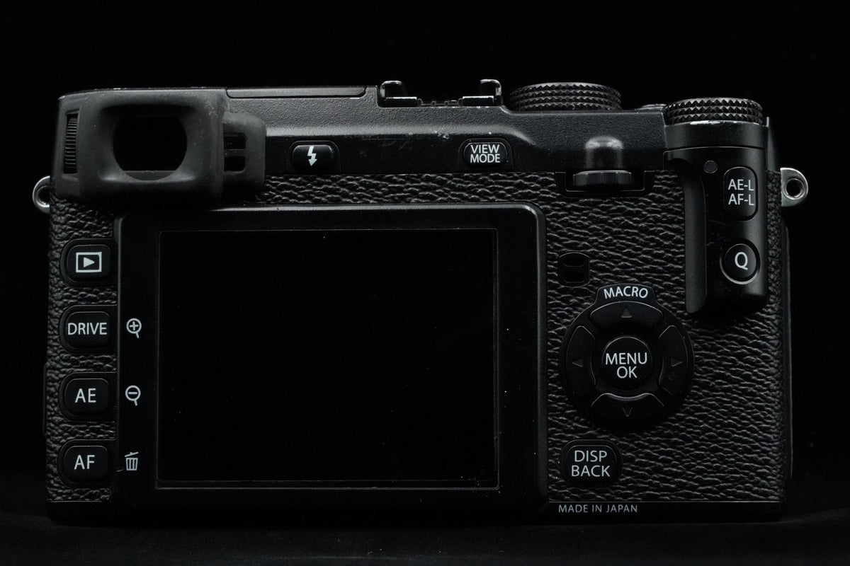 Fujifilm X-E1 digitale 16,3-MP-Spiegelreflexkamera Gehäuse schwarz...