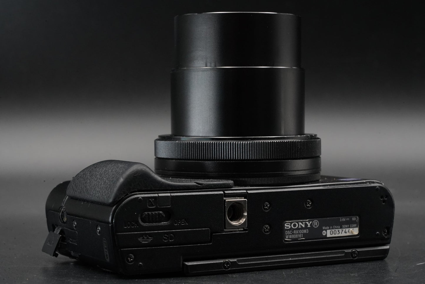 Sony Cyber-shot DSC-RX100 III M3 Point Shoot Digital Camera US Duty Paid 11069