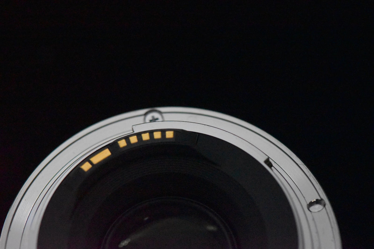 Canon EF 35mm f/2 Wide Angle AF Lens For Canon EF Mount [] US STOCK #7554