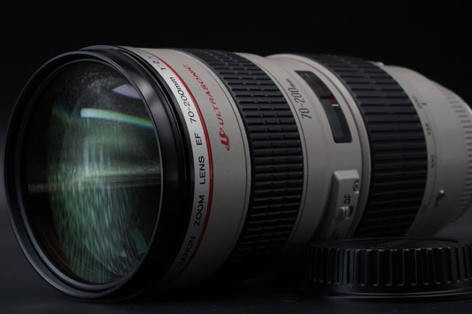 Canon EF 70-200mm F/2.8 L USM Telephoto Zoom Lens JAPAN US STOCK #10777