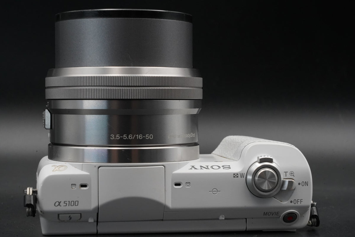 Sony a5100 Mirrorless Digital Camera White -12191 cuts- US STOCK #11201