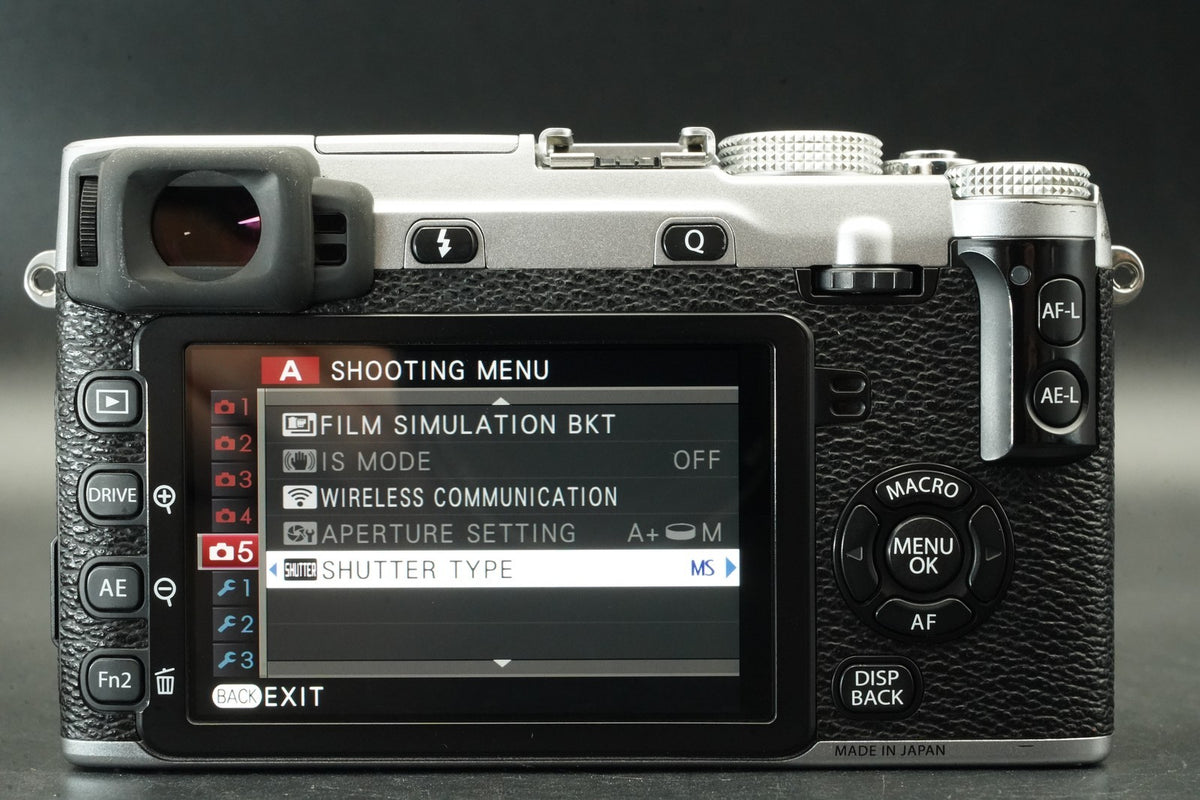 Fujifilm X-E2 Mirrorless Digital Camera Silver Used #11976