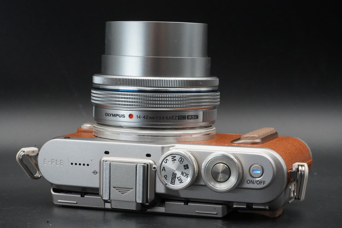 Olympus E-PL8 Brown w/ 2 lenses Digital Mirrorless Camera -1025 cuts- #11438