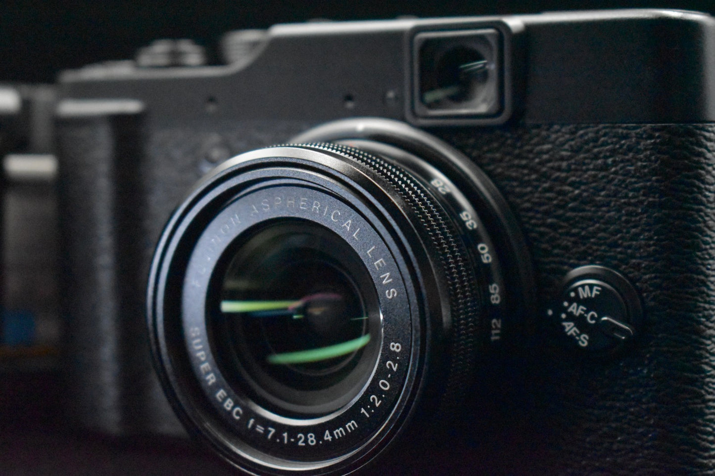 [US Duty Paid] Fujifilm X10 Black pPoint and Shoot Compact Digital Camera 9325