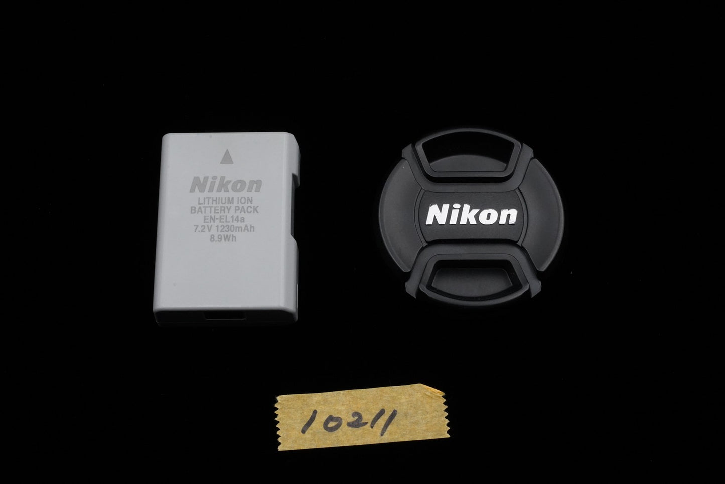 Nikon D5300 24.2 MP DSLR Digital Video Camera with Lens US DUTY PAID 10211