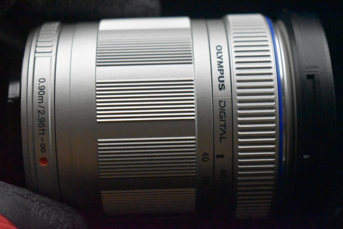 [US Duty Paid] Olympus PEN E-PL7 Digital Camera White with 14-42mm Lens 9343
