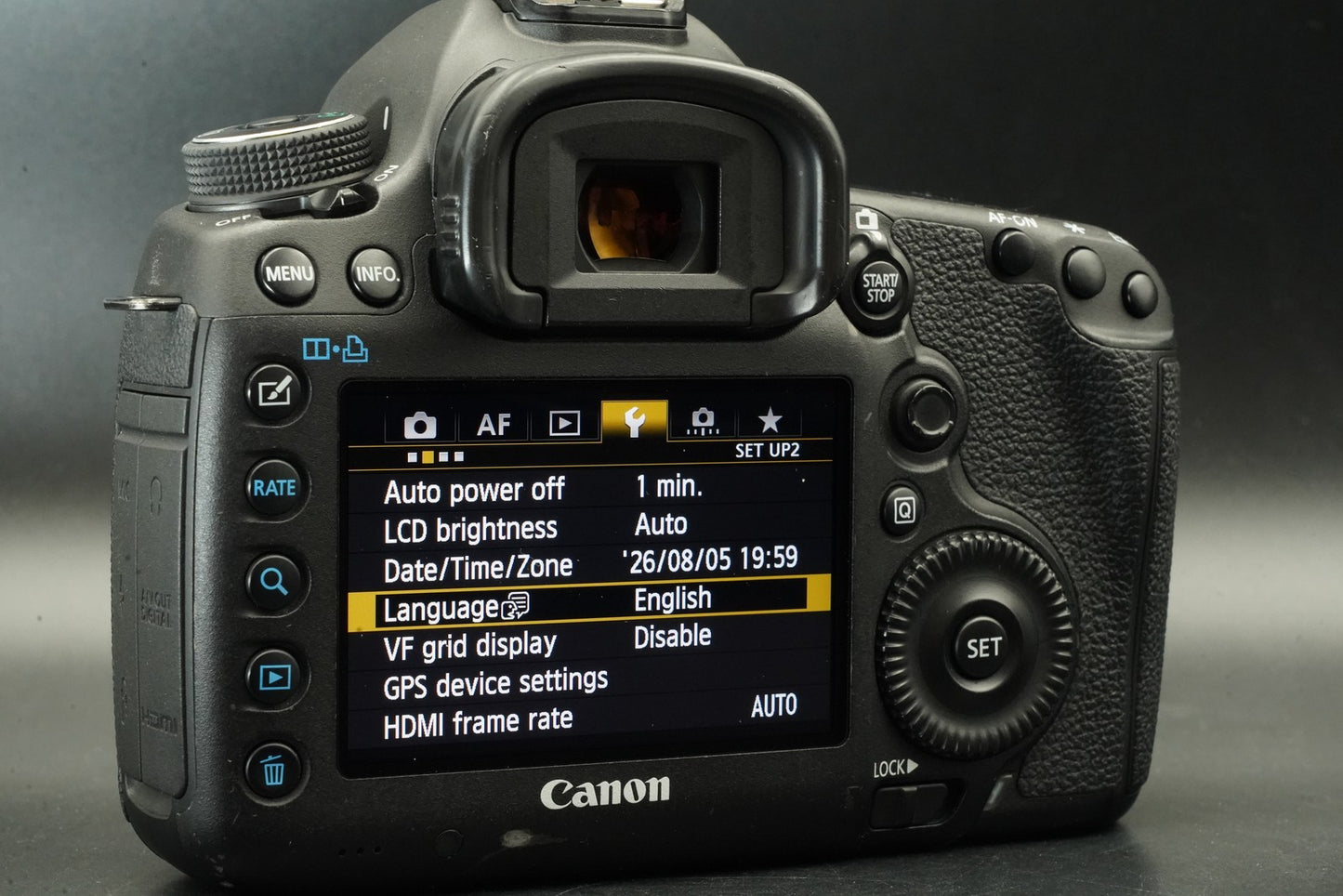 Canon EOS 5D Mark III Digital Camera DSLR w/ EF 24-105mm f/4 Lens 11672