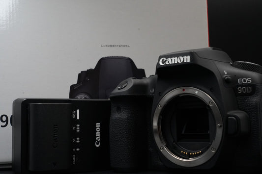 Canon EOS 90D 32.2MP Digital SLR Camera Body Only 10675