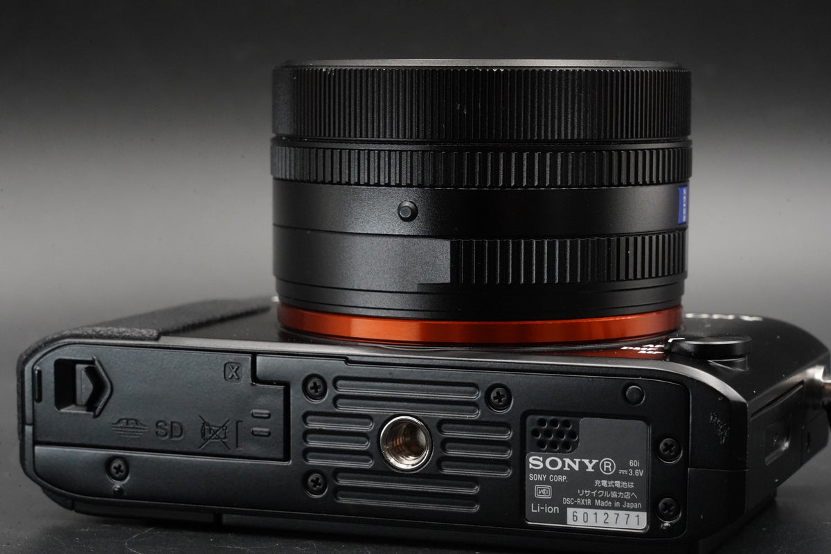 SONY Cyber-Shot RX1R DSC-RX1R 24.3 MP Digital Camera [English OK] #10927