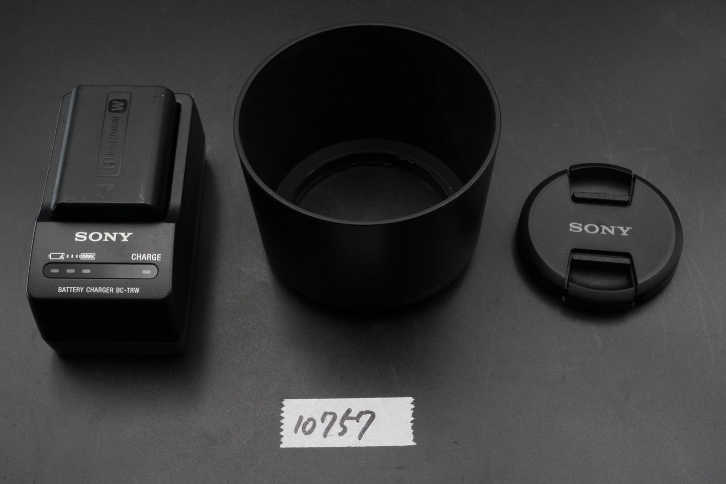 1222 cuts! Sony Alpha A6400 Mirrorless Digital Camera with Lens Silver 10757