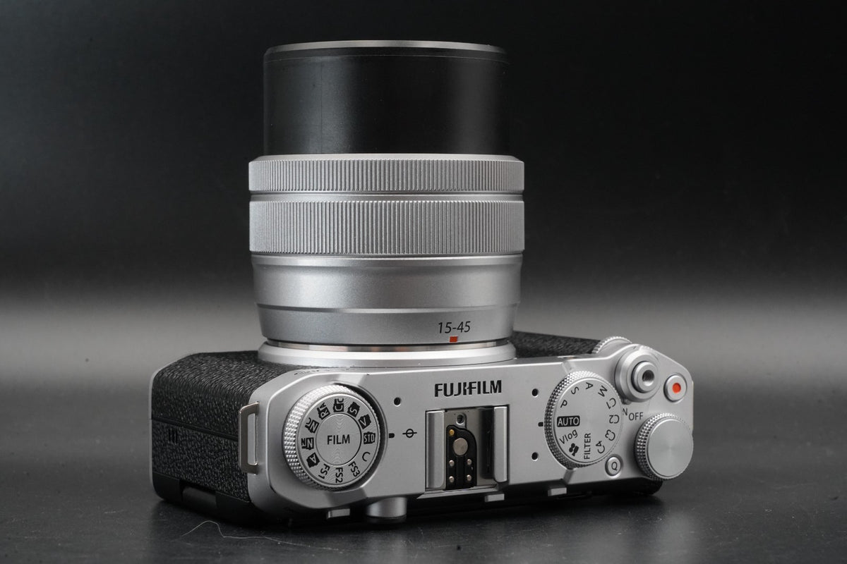 Fujifilm X-M5 Camera Silver w/ XC 15-45mm -1162 cuts- #11375