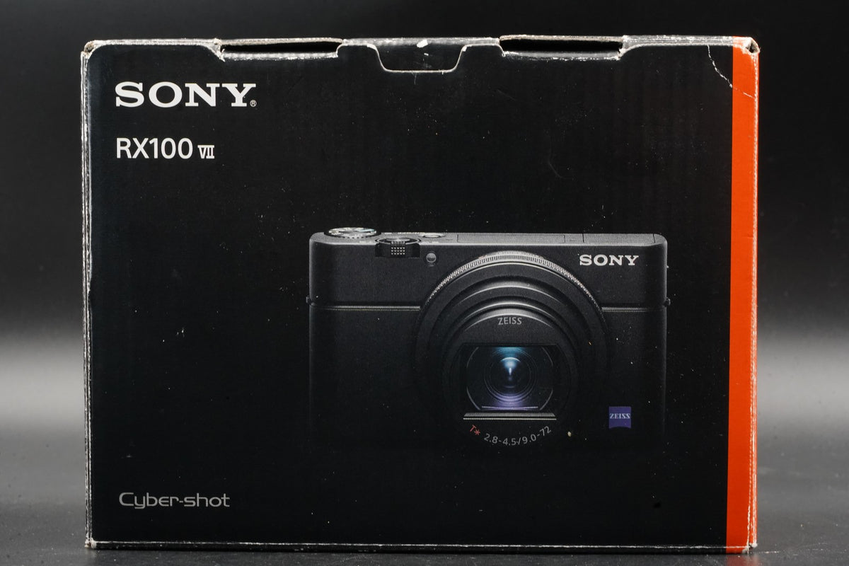Sony Cyber-Shot DSC-RX100M7G VII Mark 7 Digital Camera ALMOST UNUSED #11506