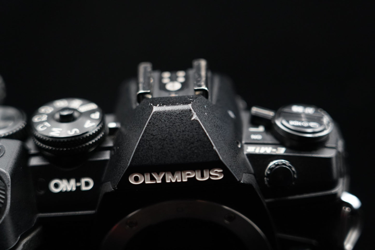 Olympus OM-D E-M1 Mark II Digital Camera Black Body JAPAN US Duty Paid 9458