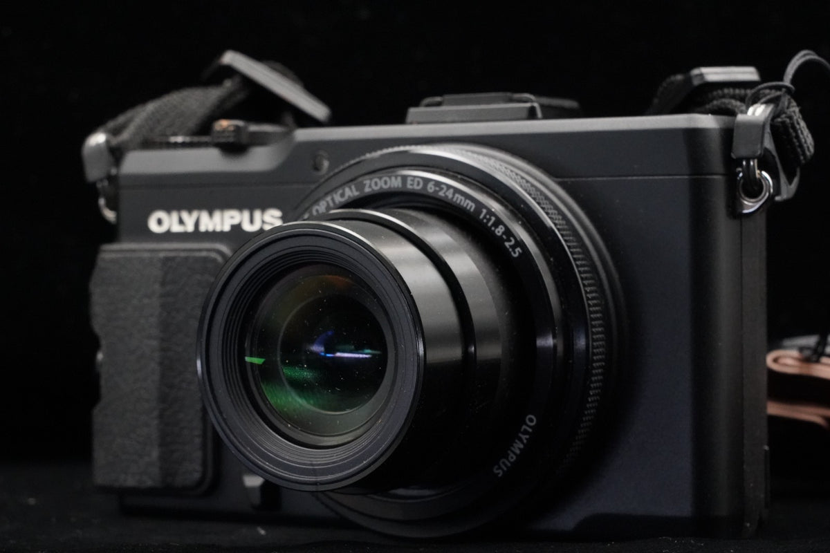 Olympus STYLUS XZ-2 Point and Shoot Digital Camera Black [] US STOCK #9538
