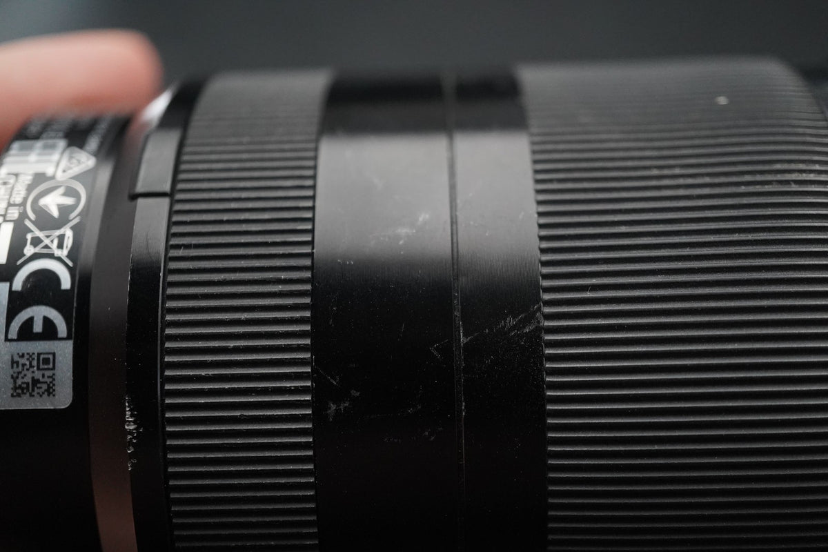 Sony E 18-200mm f/3.5-6.3 OSS LE Black Lens sony E Mount SEL18200LE #11323