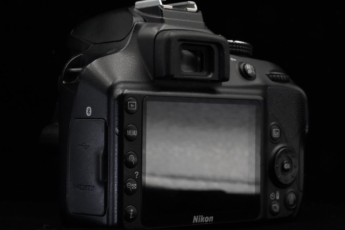 Nikon D3400 Black 24.2 MP DSLR Camera with 18-55mm Lens US STOCK