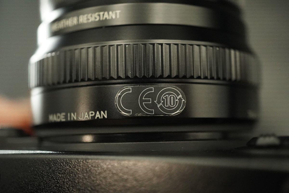 Fujifilm X-E3 24,3 megapixel fotocamera digitale con obiettivo 23 mm F/2 R...