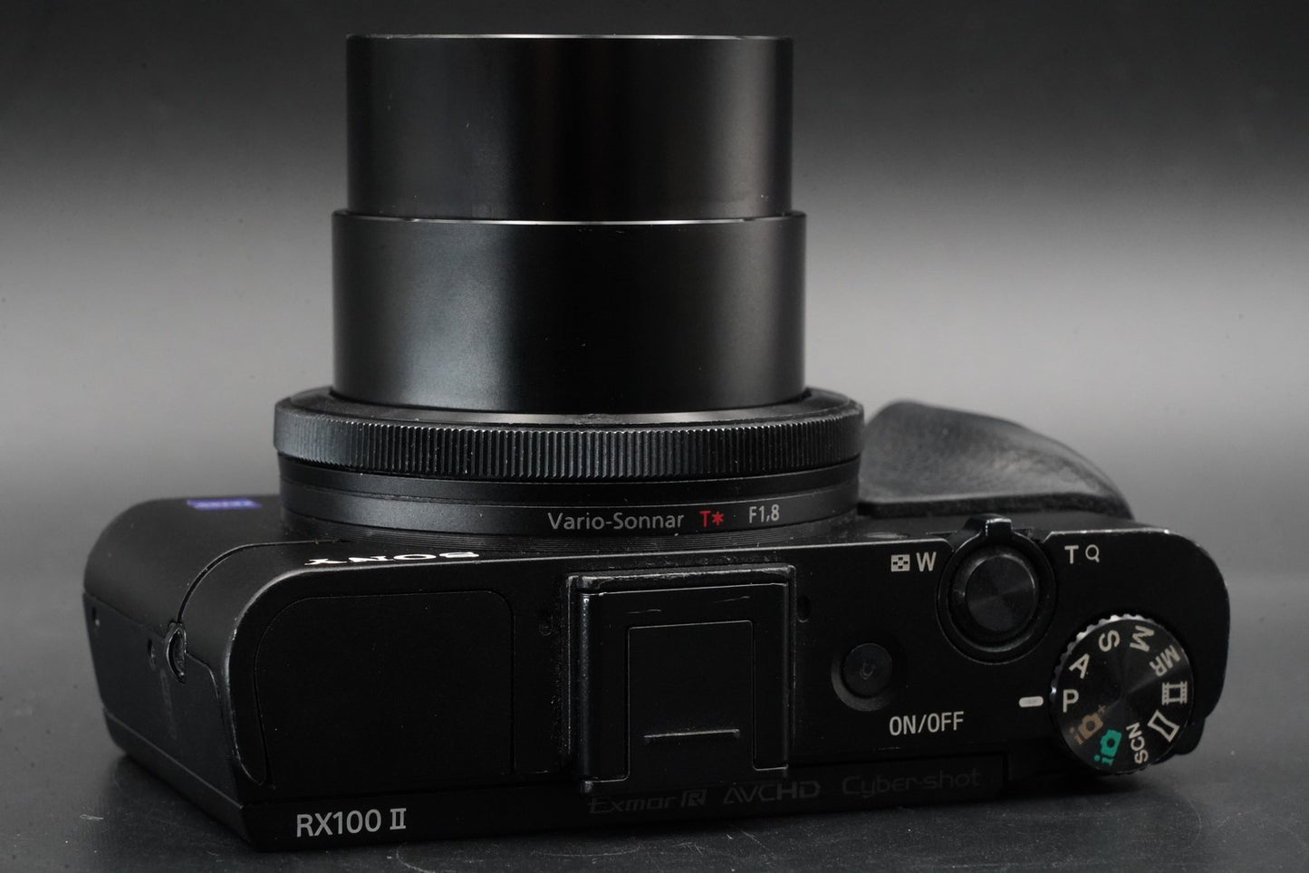 Sony Cyber-shot DSC-RX100 II M2 20.2MP Digital Camera US Duty Paid 10932