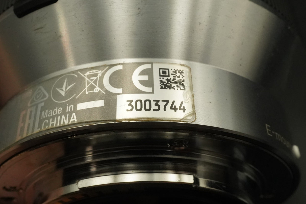 Sony E 18-200mm f/3.5-6.3 OSS Lens E Mount SEL18200 Silver #12037