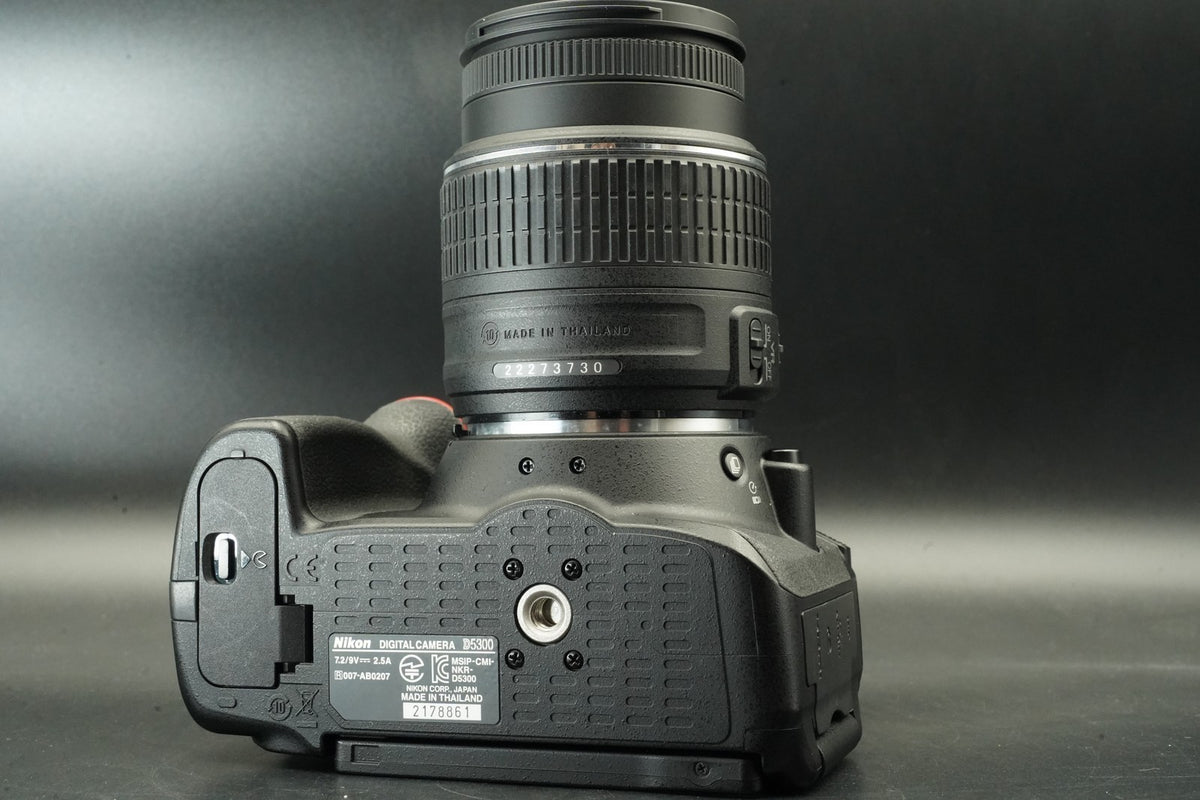 Cámara digital Nikon D5300 DSLR con lentes AF-S 18-55mm -5027 cortes- #11970