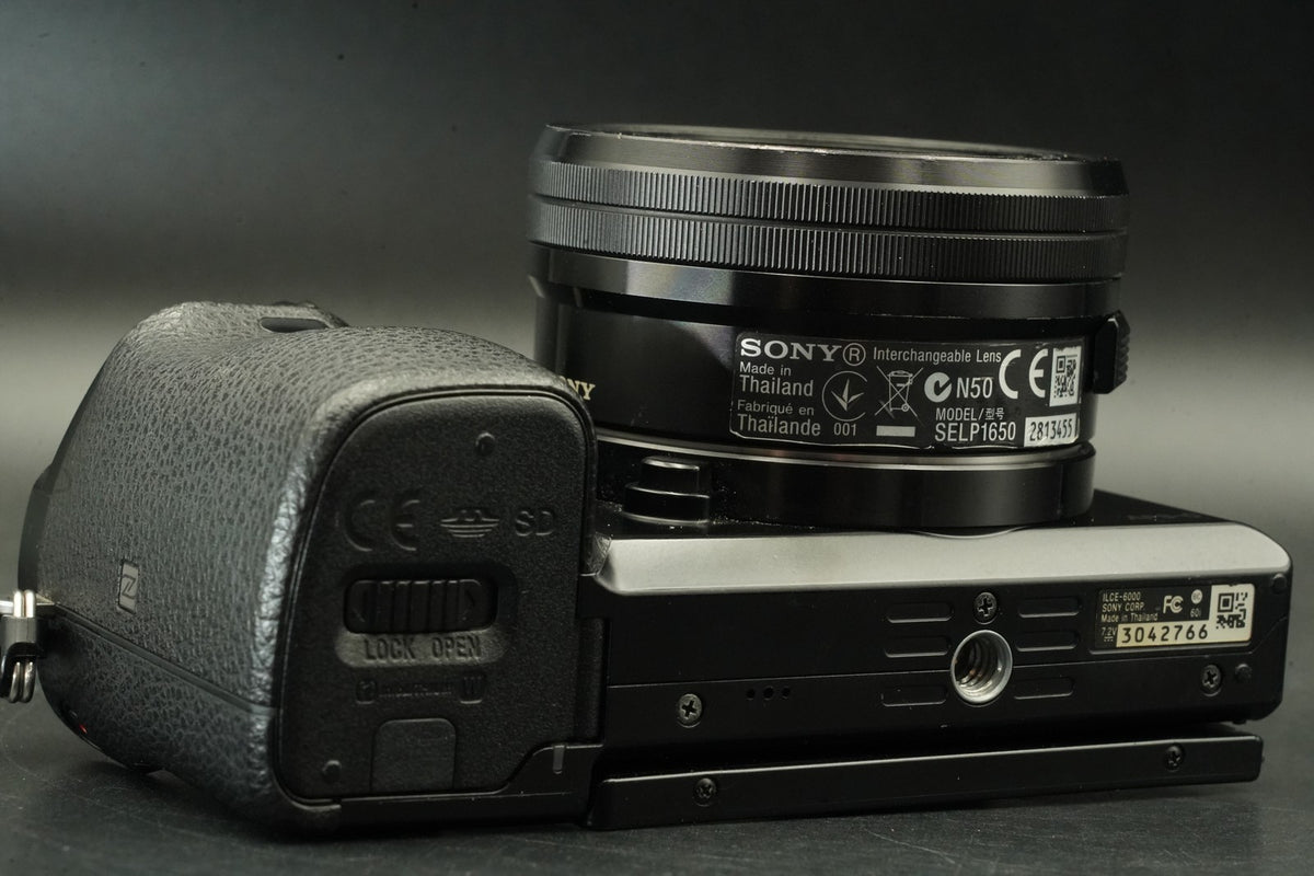 Sony a6000 Digital Camera Black w/ 16-50 + 55-210mm Lens -43949 cuts- #12360