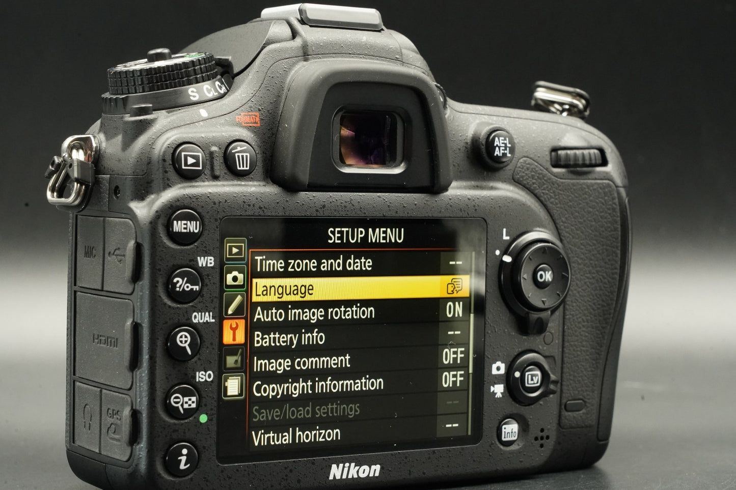 Only 5% cuts!! Nikon D7100 24.1MP Digital SLR Camera Black Body 11573