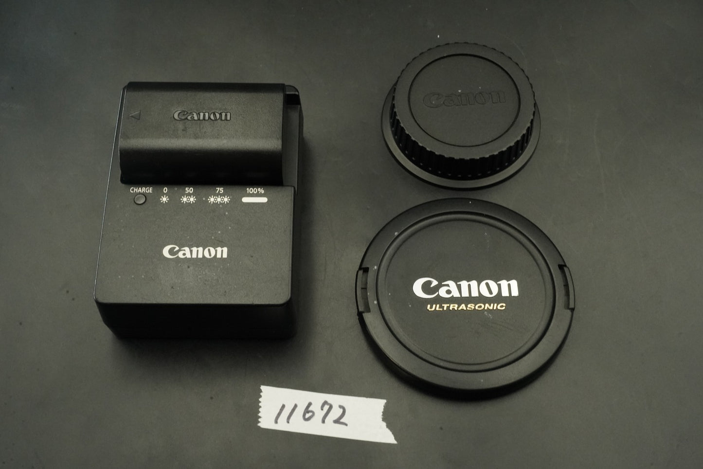 Canon EOS 5D Mark III Digital Camera DSLR w/ EF 24-105mm f/4 Lens 11672