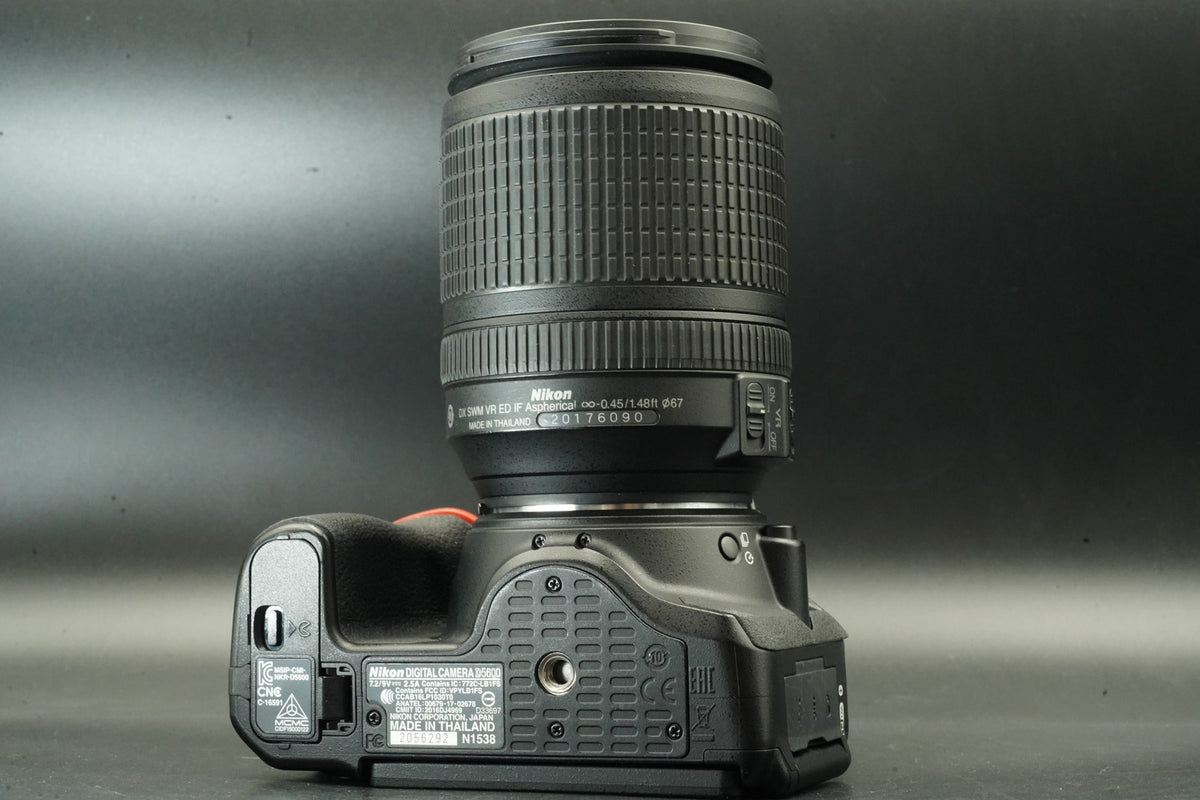 Nikon D5600 DSLR Camera w/ AF-S 18-140mm f/ 3.5-5.6 G ED VR -13671 cuts- #11854