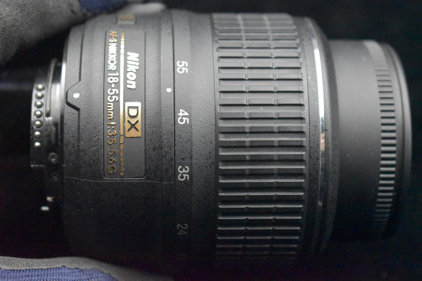[US Duty Paid] Nikon D5100 16.2MP DSLR Digital Professional Camera w/ Lens 9000