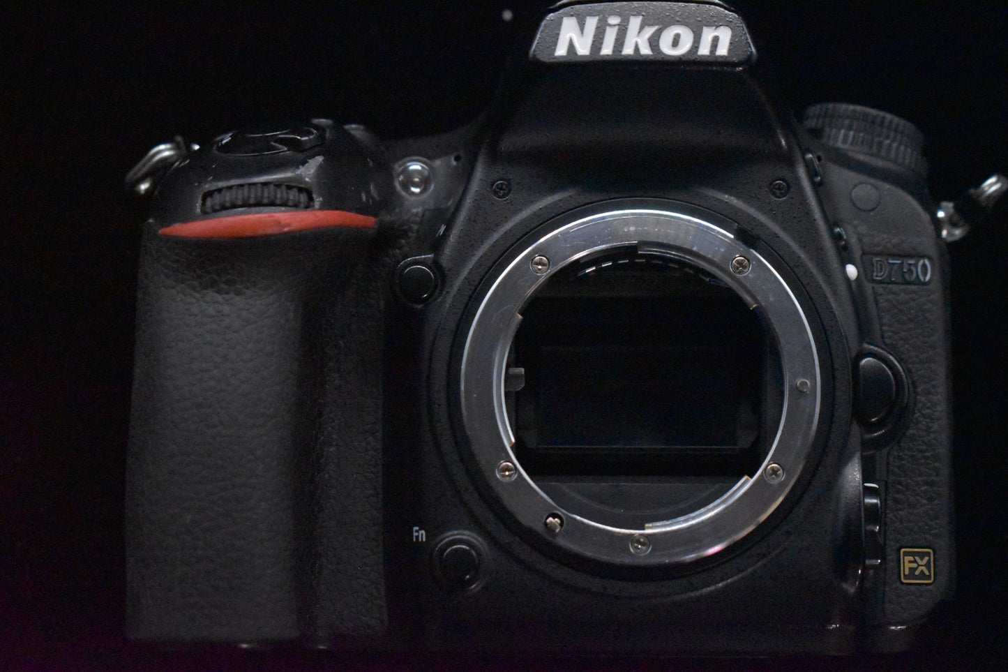 Nikon D750 24.3MP DSLR Camera Body US Duty Paid Excellent Condition 8233