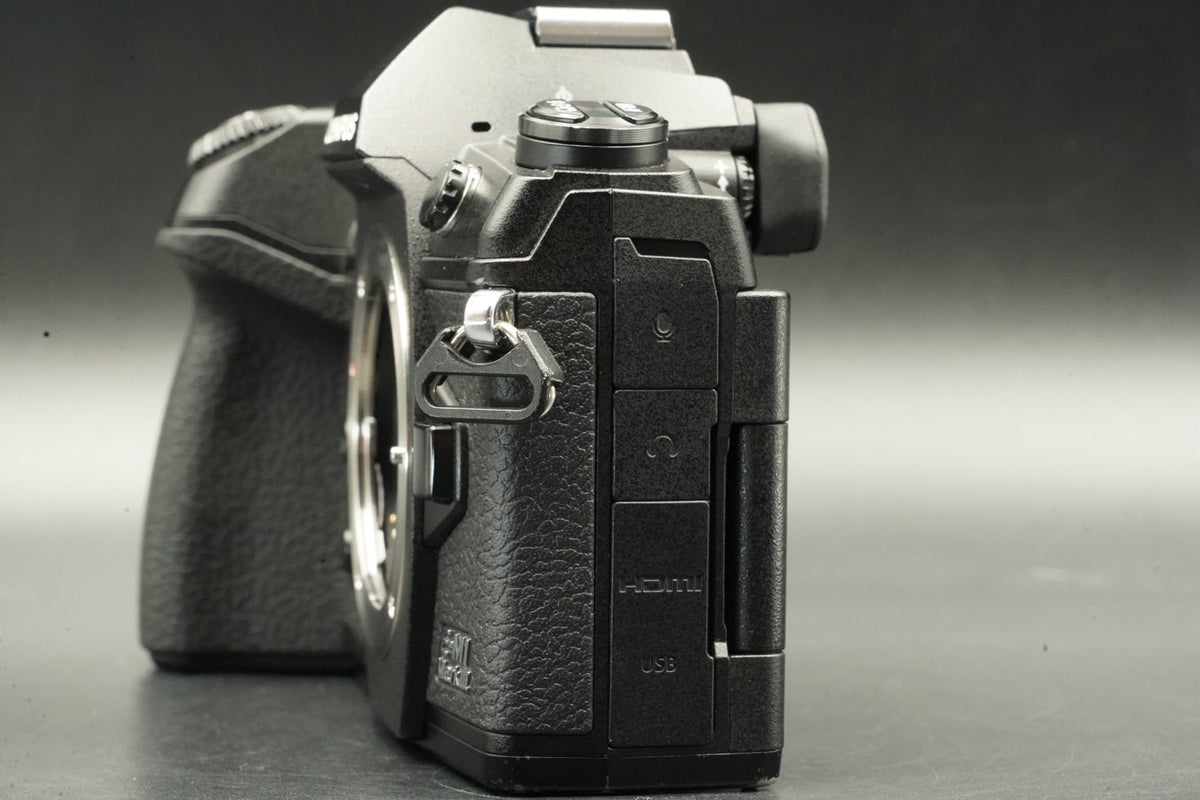 Olympus OM-D E-M1 Mark III Mirrorless Camera Body -Shutter Count 39362 #11529