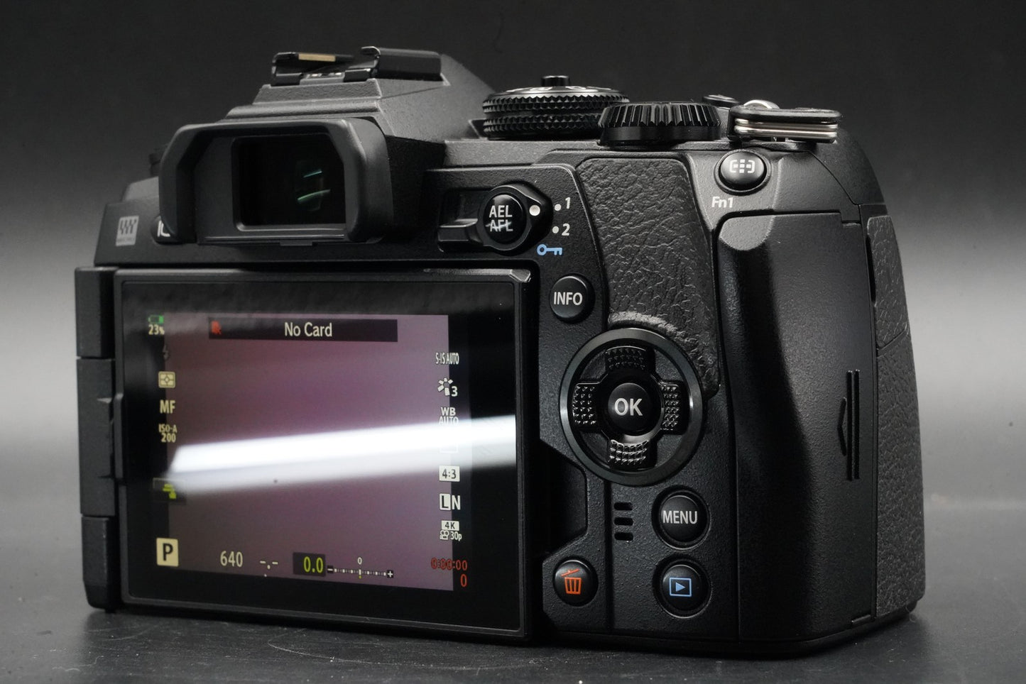 Olympus OM-D E-M1 Mark II Digital Camera Black Body JAPAN US Duty Paid 11044
