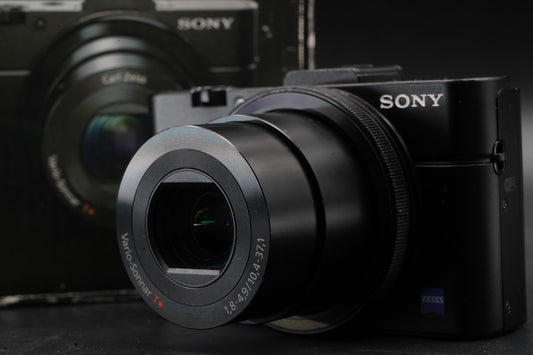Sony Cyber-shot DSC-RX100 II M2 20.2MP Digital Camera US Duty Paid 11396