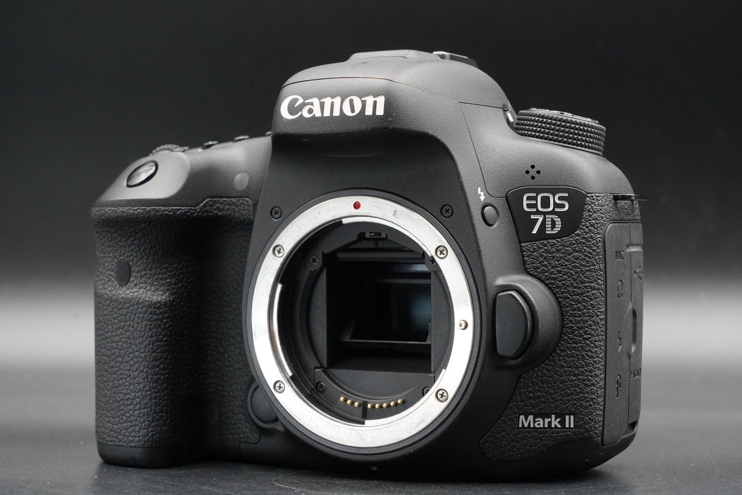 Canon EOS 7D Mark II DSLR Digital SLR Video Camera Used US STOCK #11271