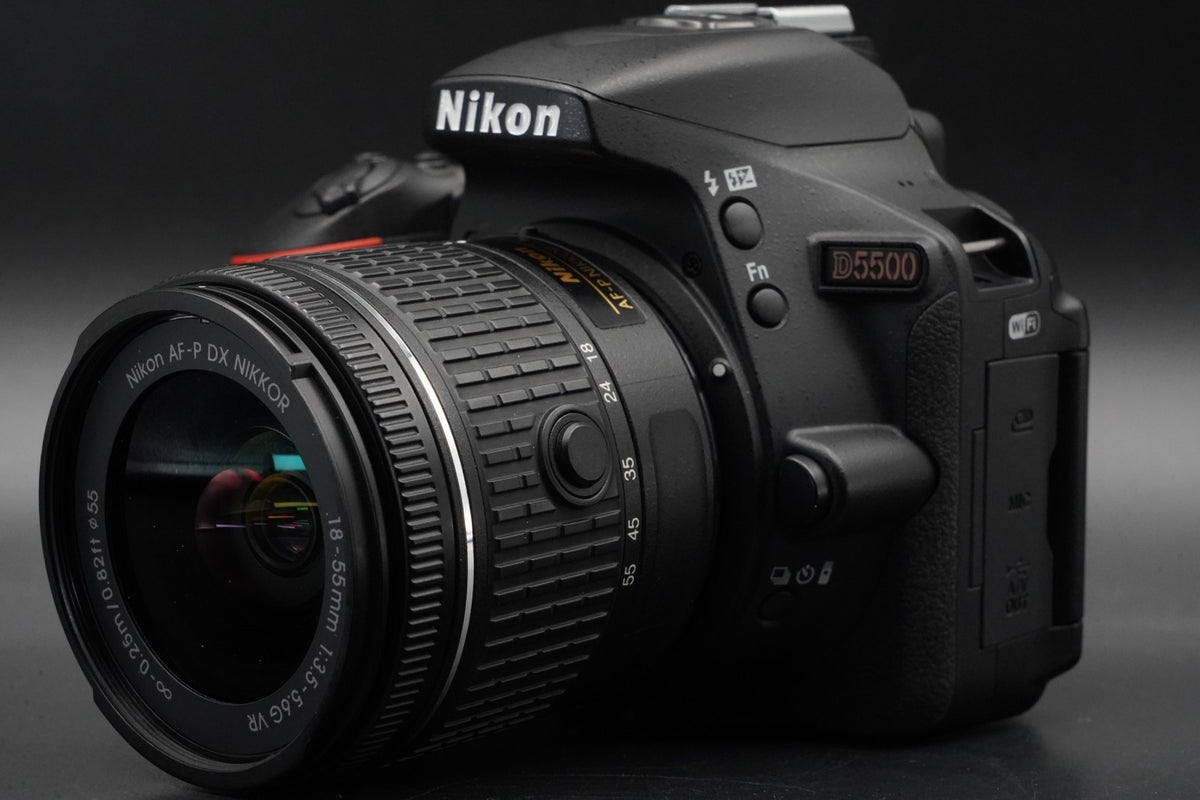 Nikon D5500 DSLR Digital Camera with AF-S Lens -8652 cuts- #10844