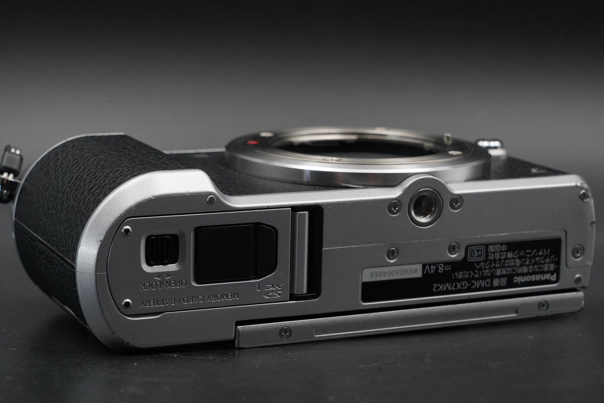 Panasonic LUMIX DMC-GX7MK2 GX85 GX80 16.0MP Silver US STOCK #11012