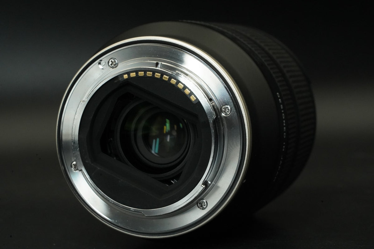 Tamron 17-28mm F/2.8 Di III RXD A046 Sony E Mount w/Hood From JAPAN #11646