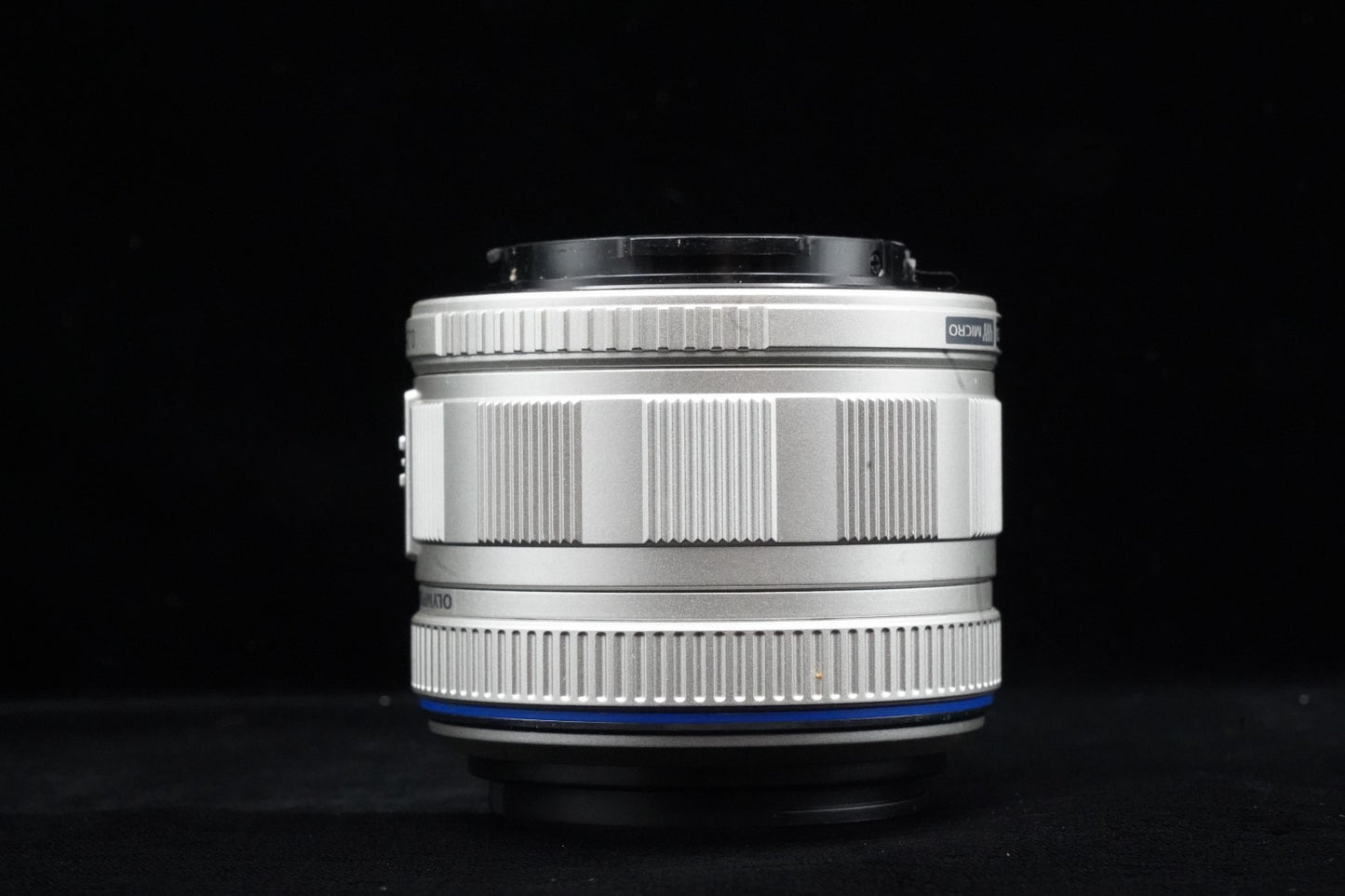 Olympus PEN E-PL7 Digital Camera Silver with 14-42mm Lens US Duty Paid 9786