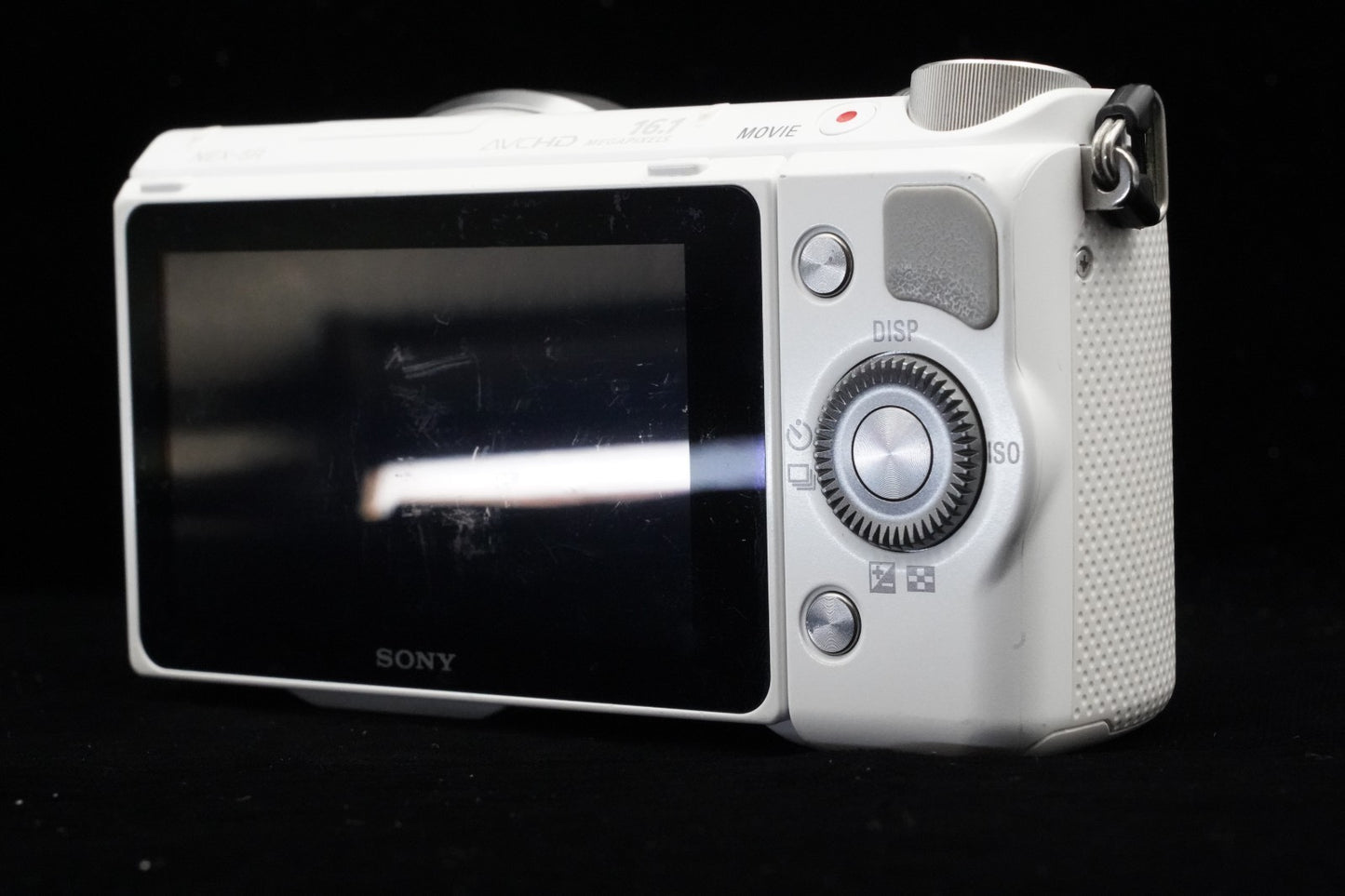 [US Duty Paid] Sony Alpha NEX-5R Mirrorless Camera Bundle with Lens White 9486