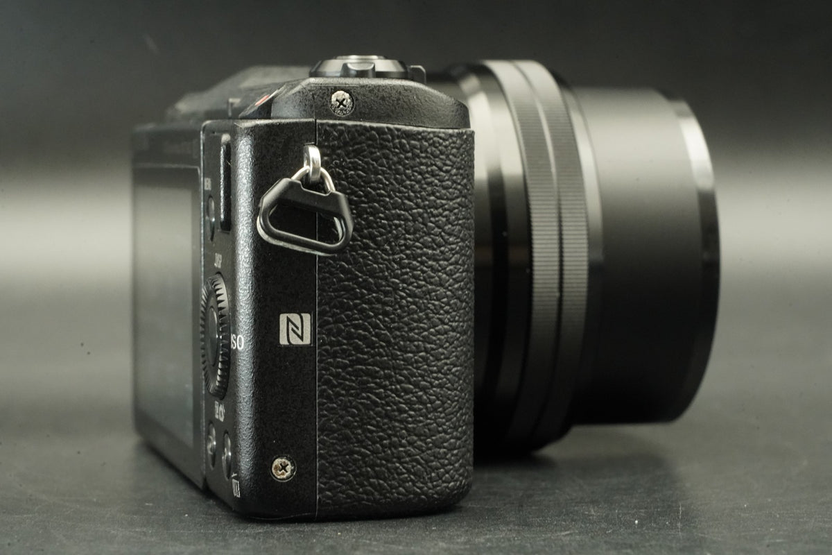 Sony Alpha a5100 Mirrorless Digital Camera w/ Lens Black -65555 cuts- #12146