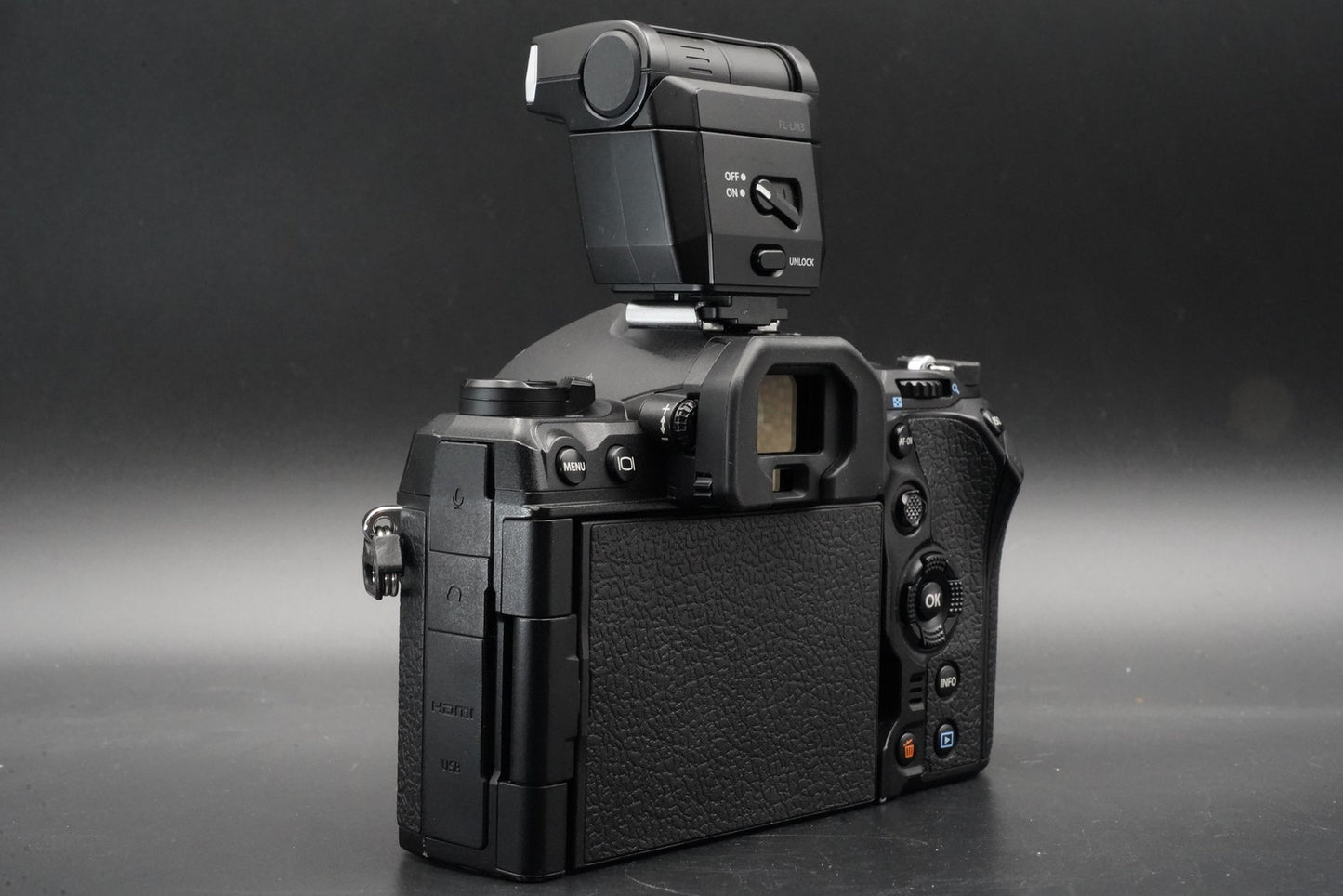 OLYMPUS OM System OM-1 20.4MP Mirrorless Camera US Duty Paid 10955