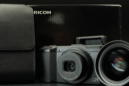 RICOH GR 16.2MP Digital Compact Camera Black -4099 cuts- #11764